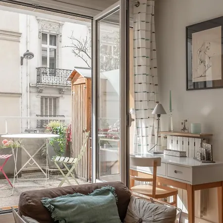 Beautiful Appt With Terrace Jardin Du Luxembourg Parigi